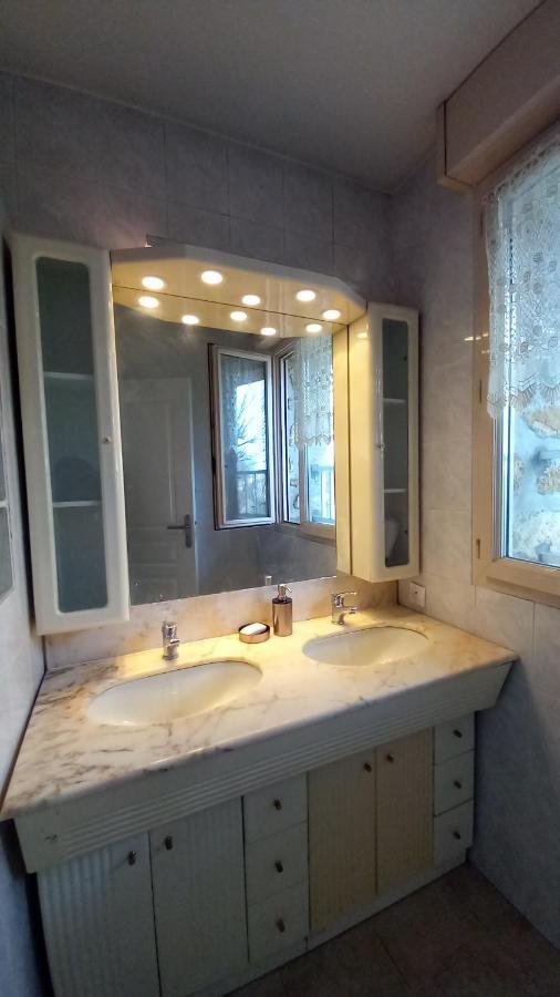 Super appartement au centre ville de Rosny Sous Bois Extérieur photo